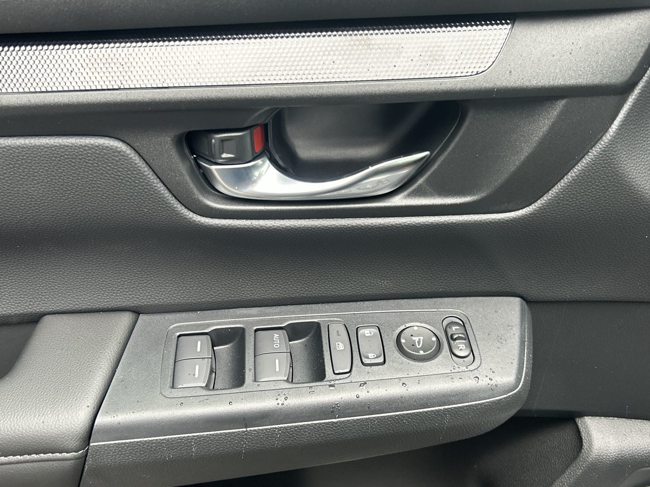 2025 Honda CR-V in North Vancouver, British Columbia