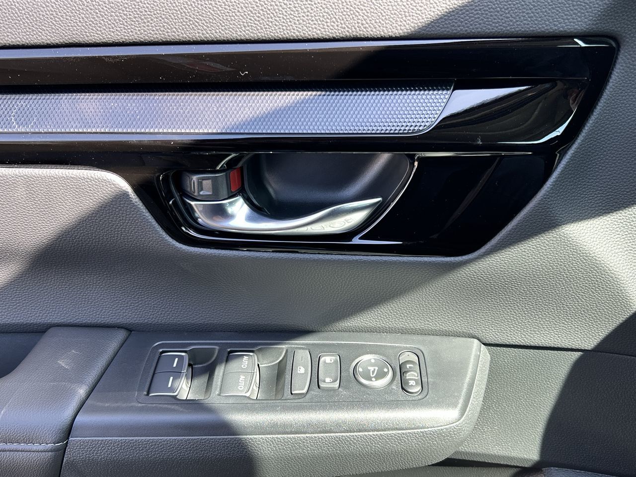 2025 Honda CR-V in North Vancouver, British Columbia