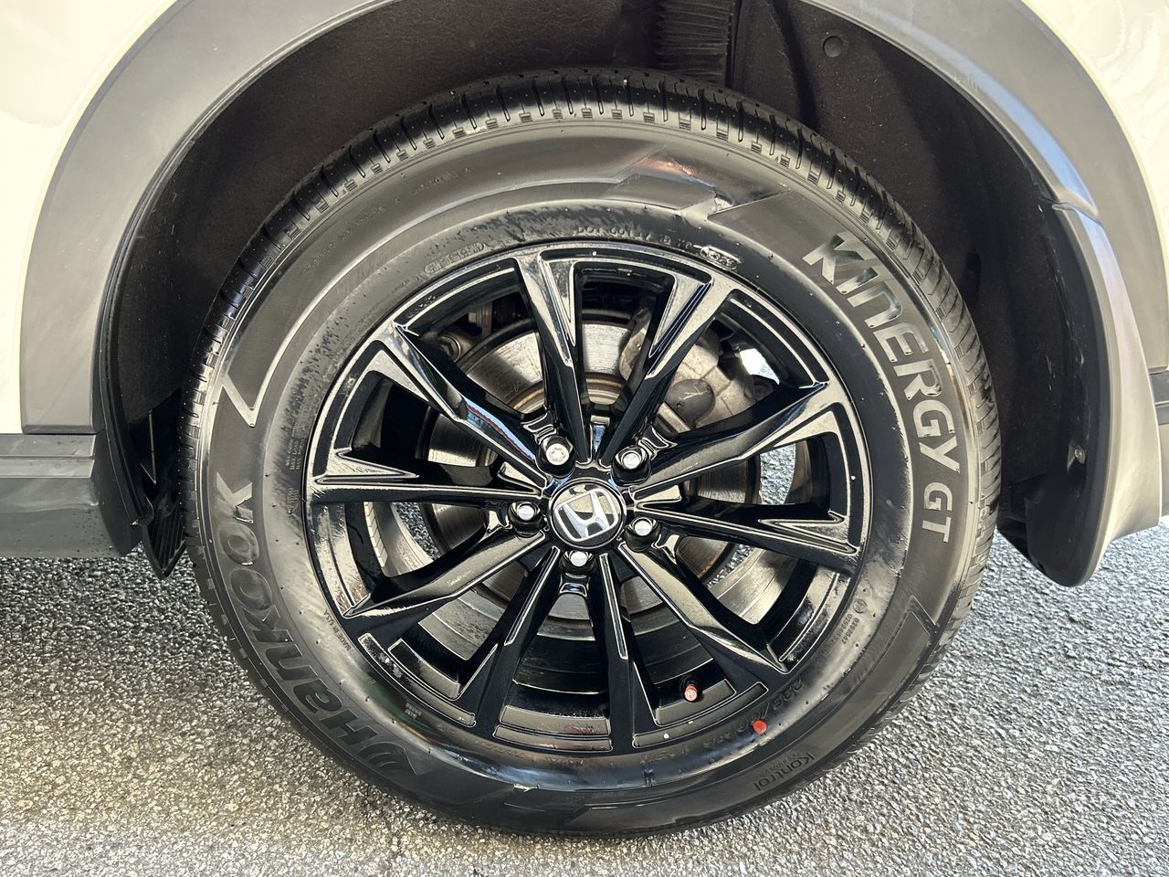 2025 Honda CR-V in North Vancouver, British Columbia
