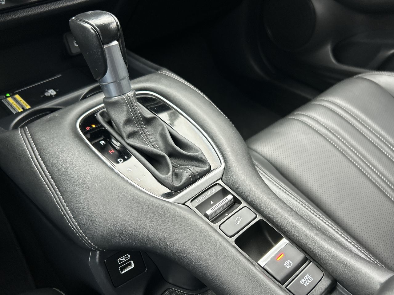 Honda HR-V  2023 à North Vancouver, Colombie-Britannique