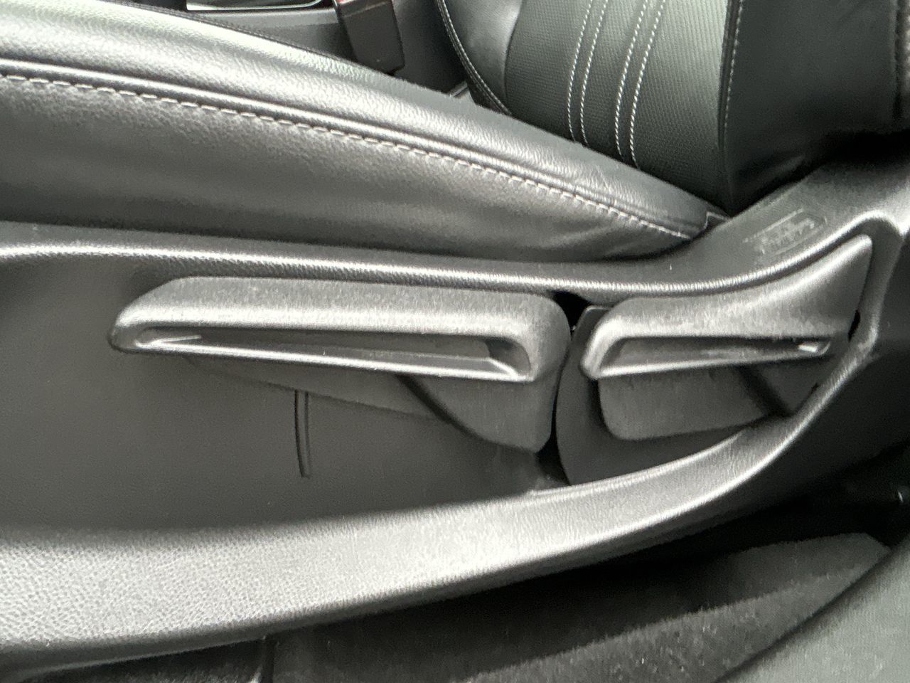 Honda HR-V  2023 à North Vancouver, Colombie-Britannique