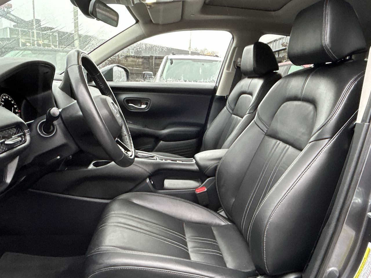 Honda HR-V  2023 à North Vancouver, Colombie-Britannique