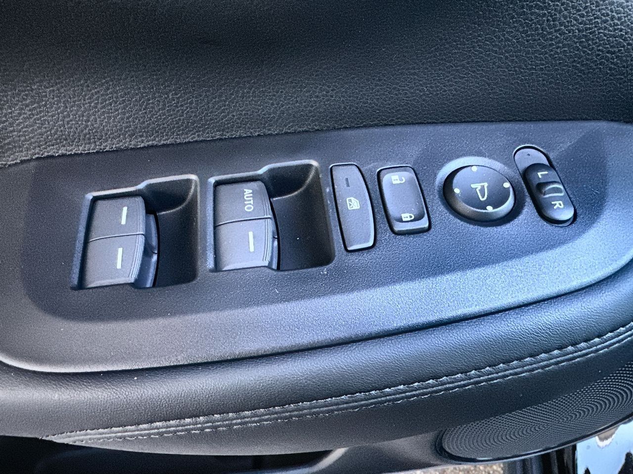 Honda HR-V  2024 à North Vancouver, Colombie-Britannique