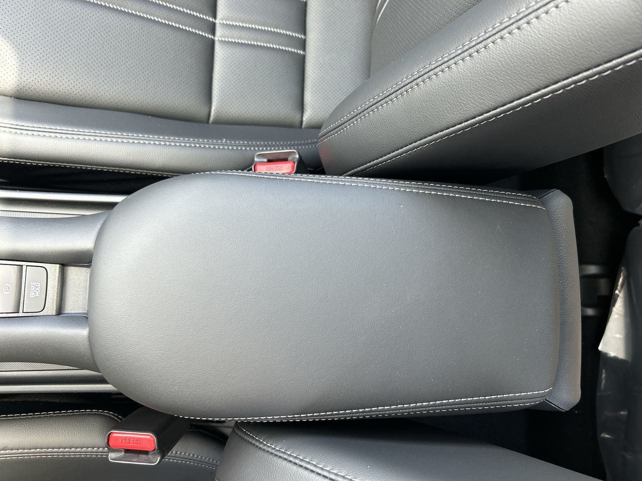 2025 Honda HR-V in North Vancouver, British Columbia