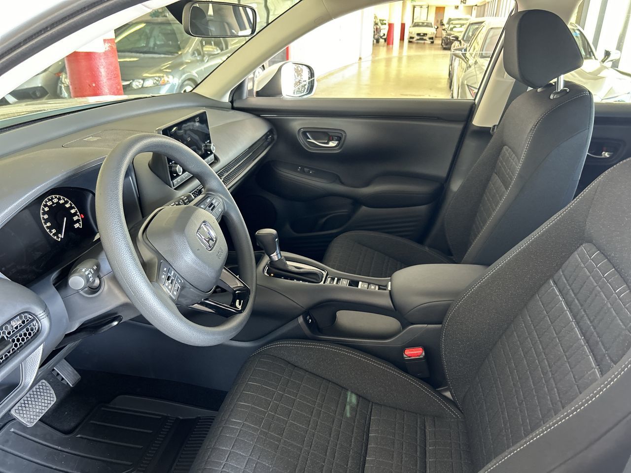 2025  HR-V