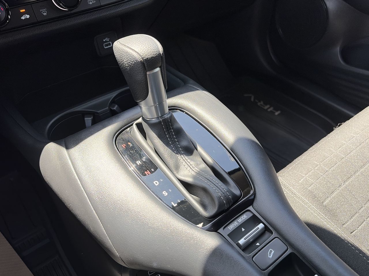 2025  HR-V