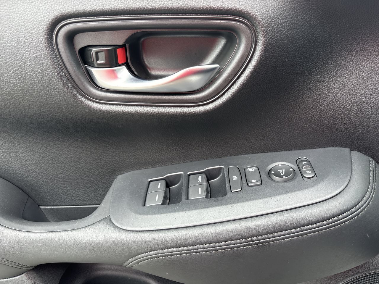 2025 Honda HR-V