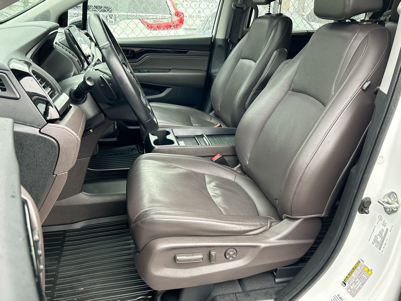 2020 Honda Odyssey in North Vancouver, British Columbia