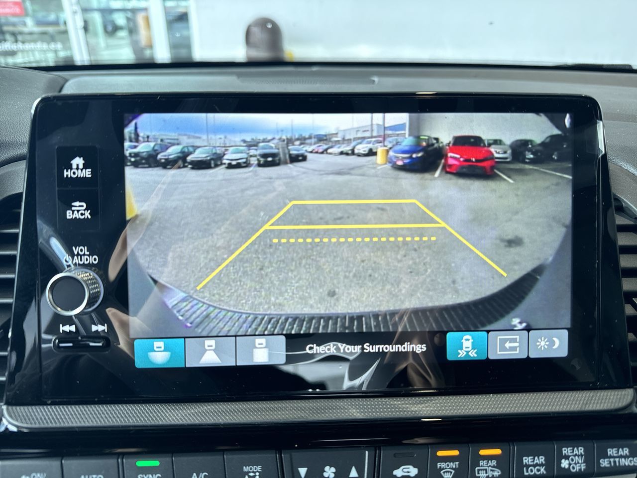 2025 Honda Odyssey in North Vancouver, British Columbia
