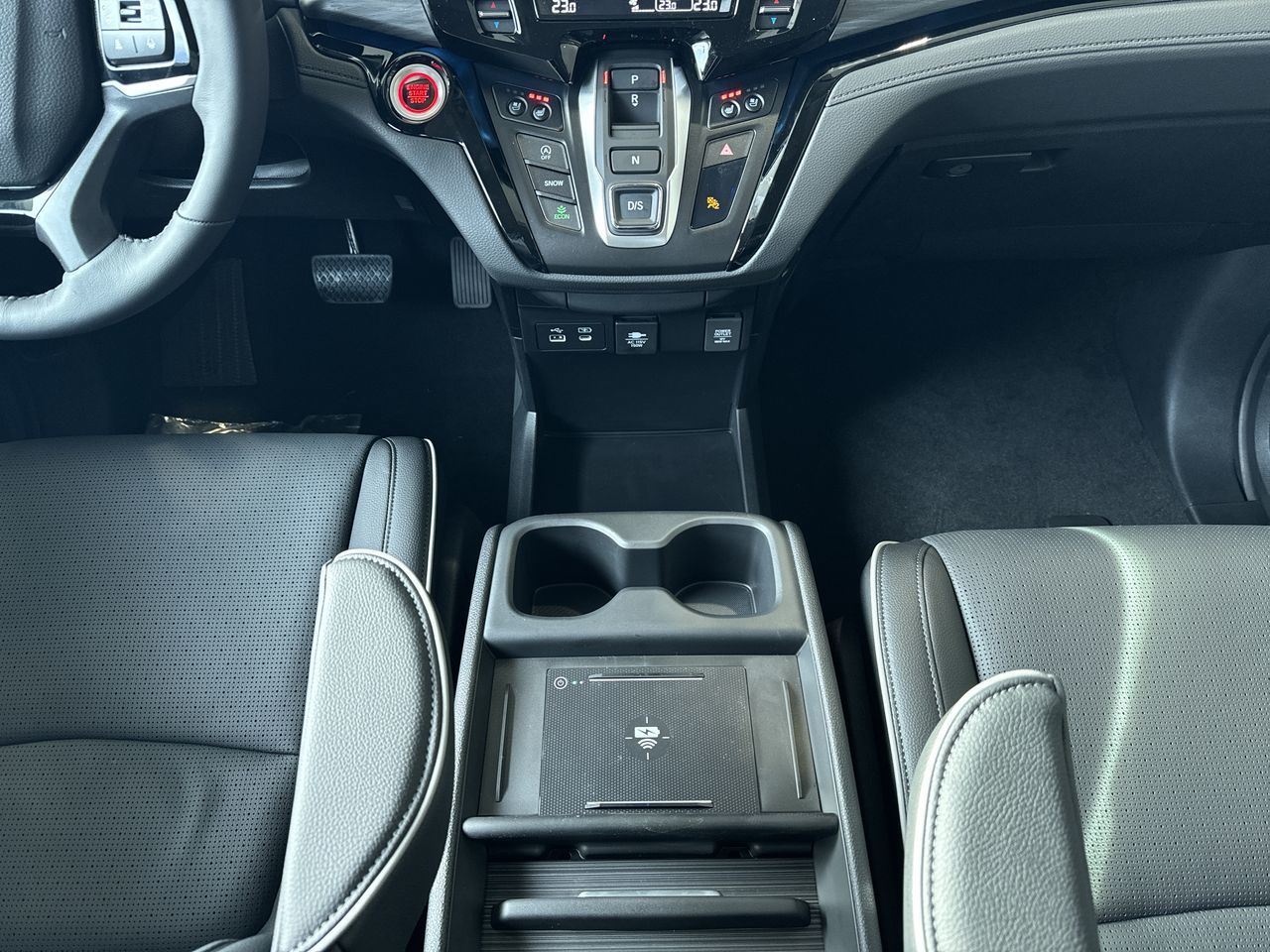 2025 Honda Odyssey in North Vancouver, British Columbia