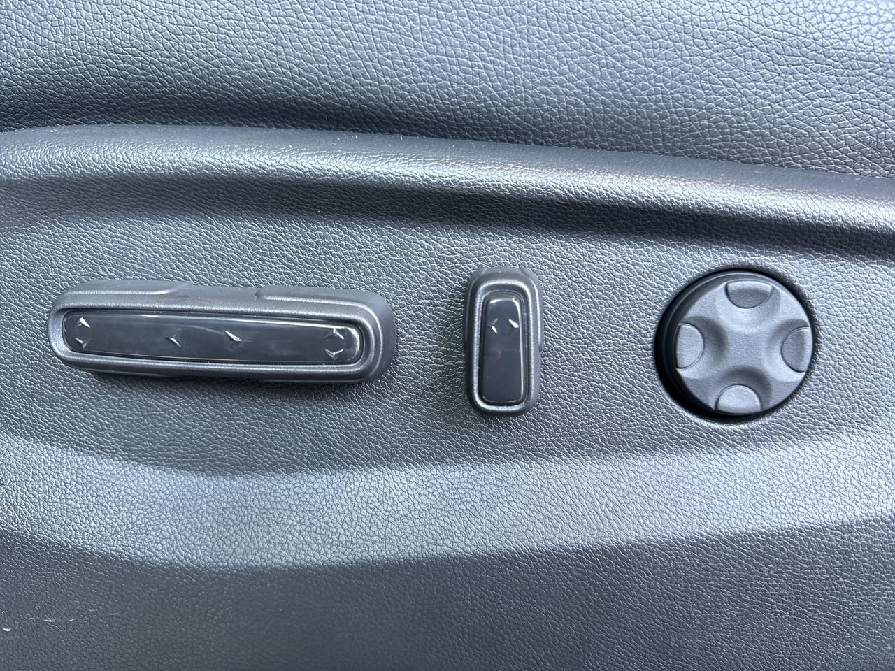 2025 Honda Odyssey in North Vancouver, British Columbia