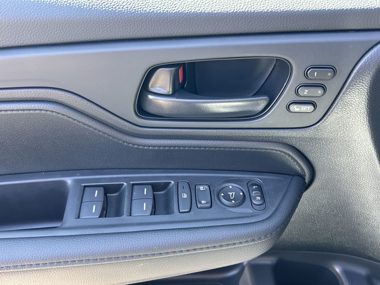 2025 Honda Odyssey in North Vancouver, British Columbia