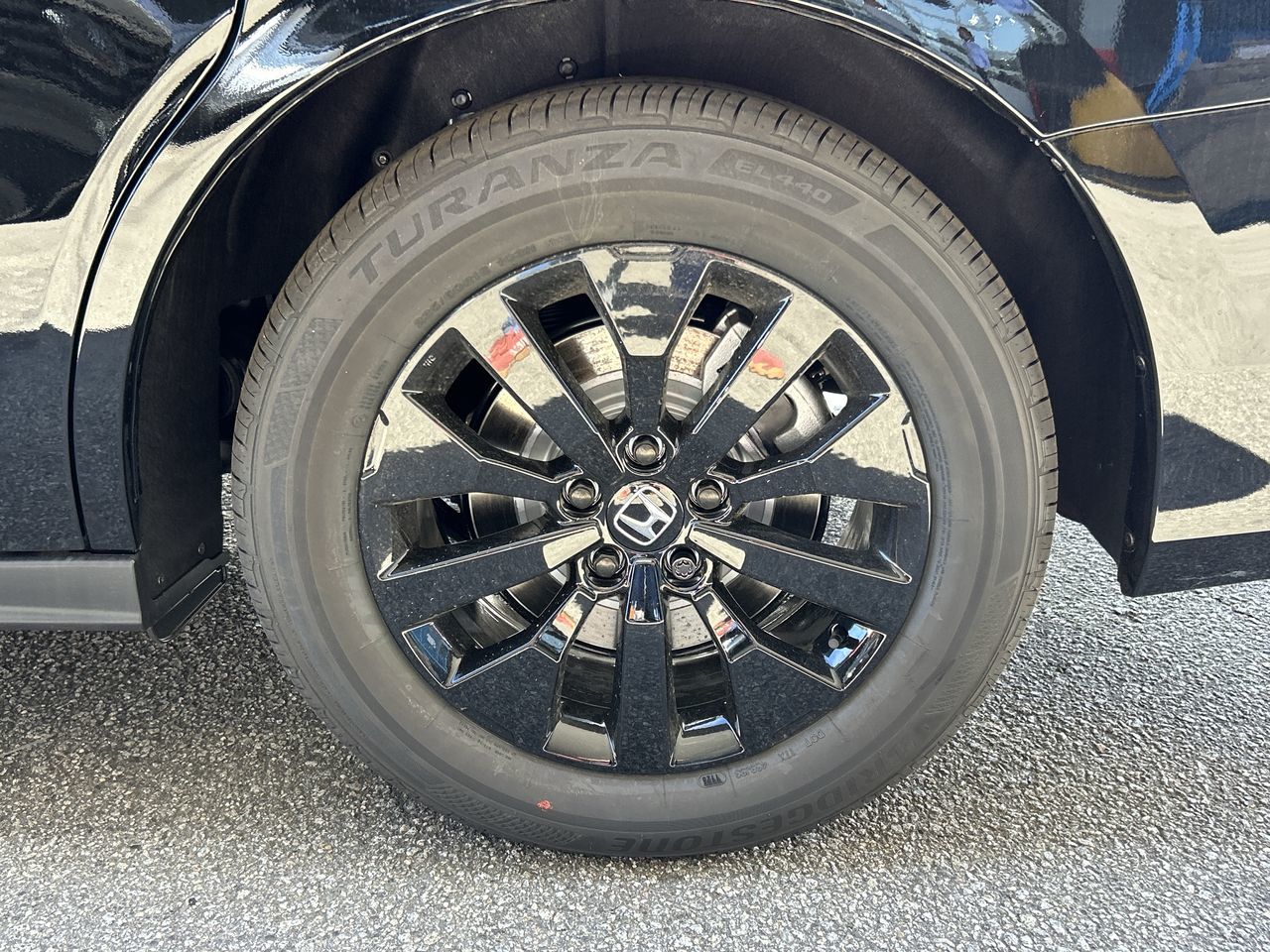 2025 Honda Odyssey in North Vancouver, British Columbia