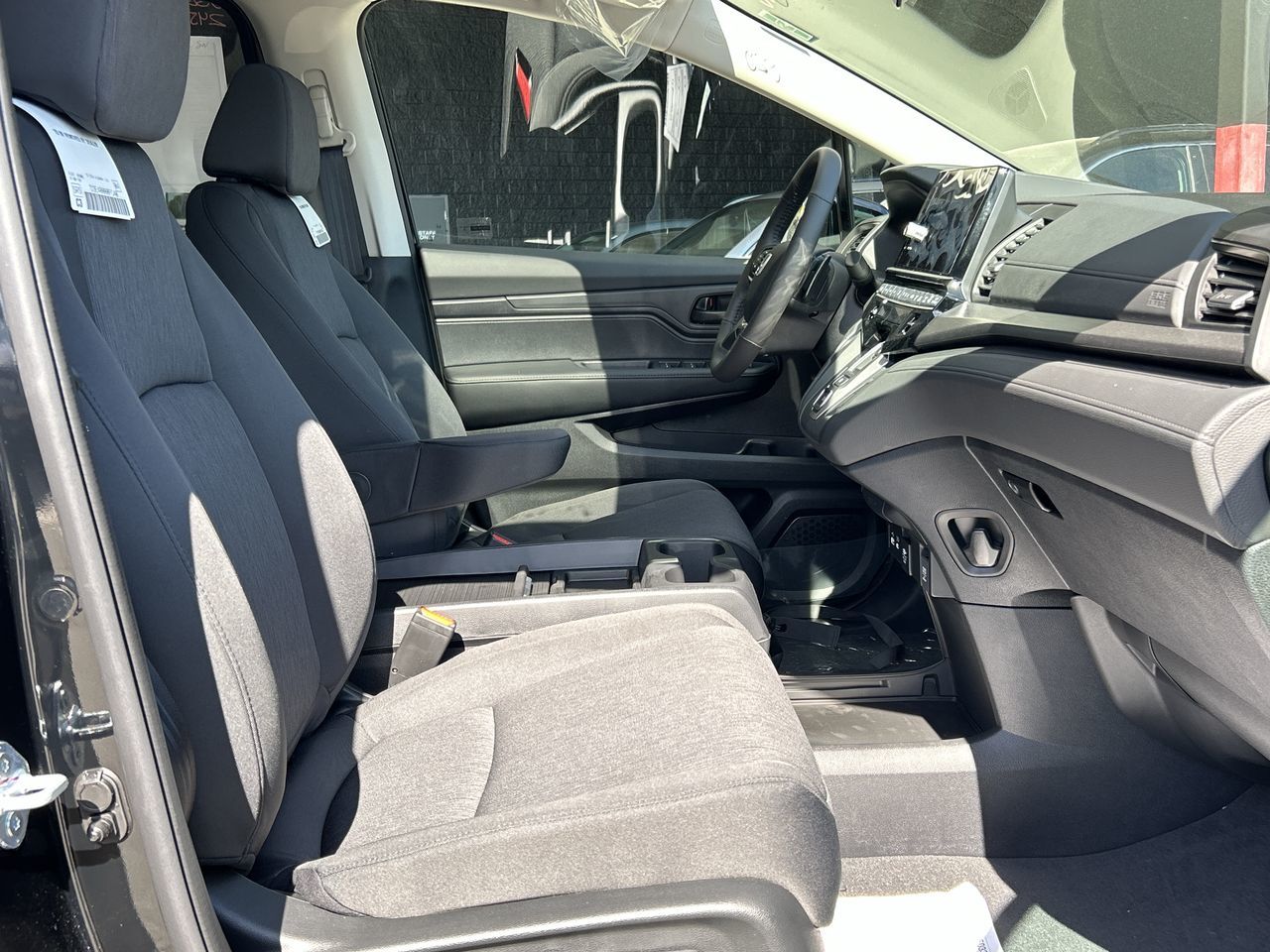 2025 Honda Odyssey in North Vancouver, British Columbia