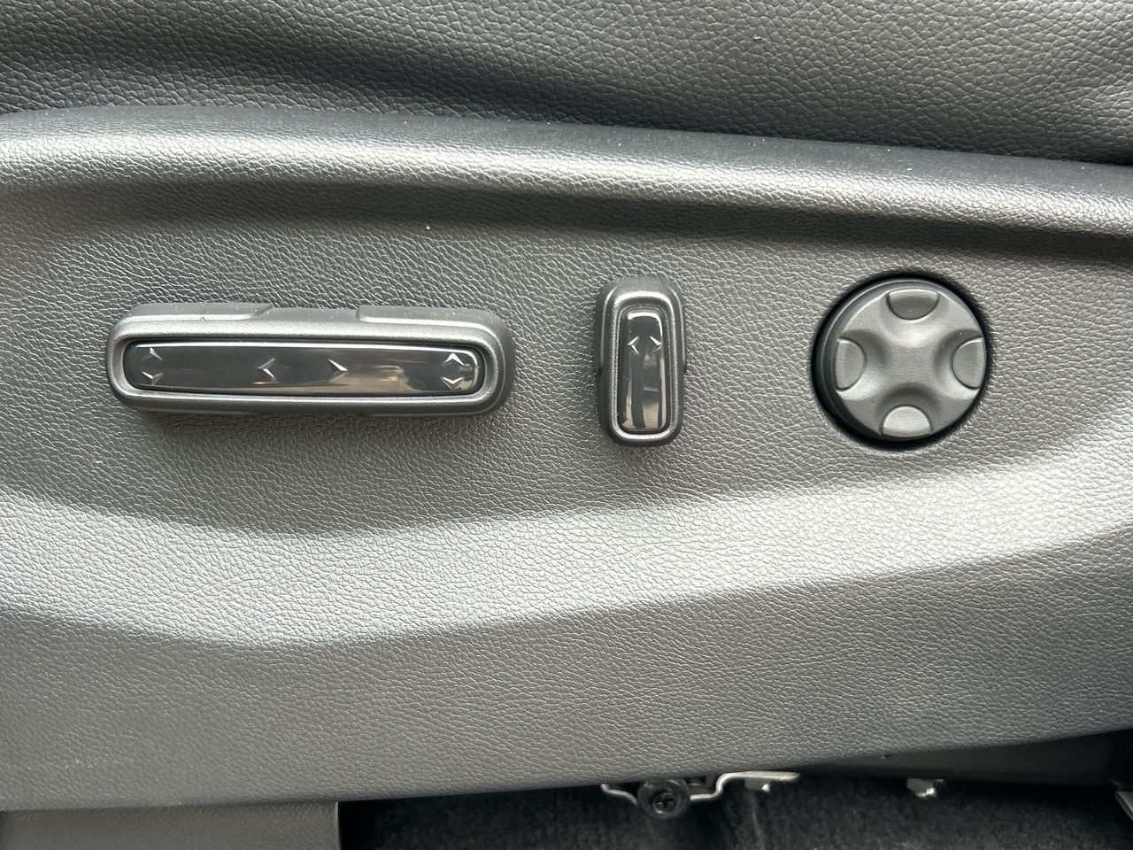 2025 Honda Odyssey in North Vancouver, British Columbia
