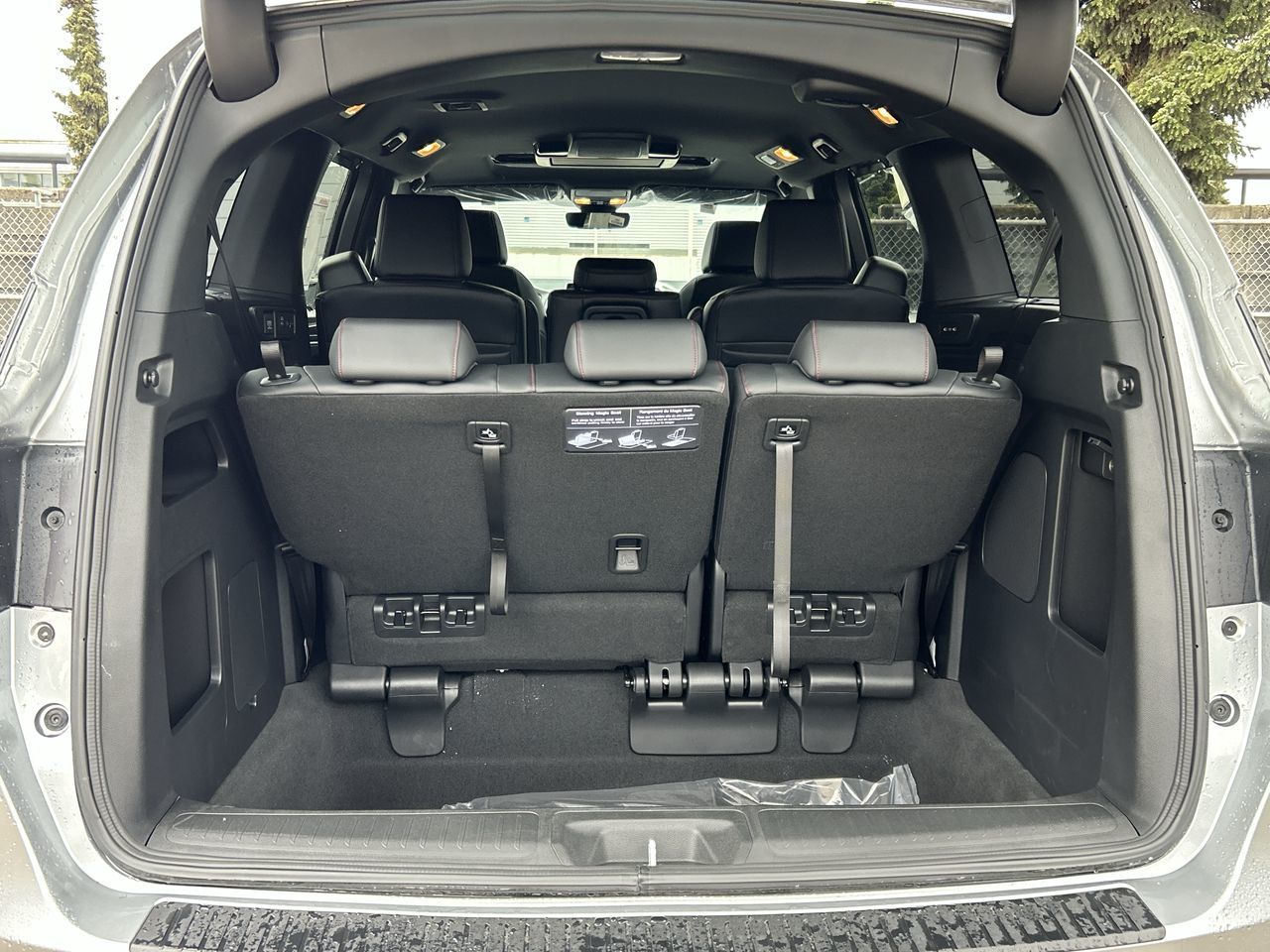 2025 Honda Odyssey in North Vancouver, British Columbia