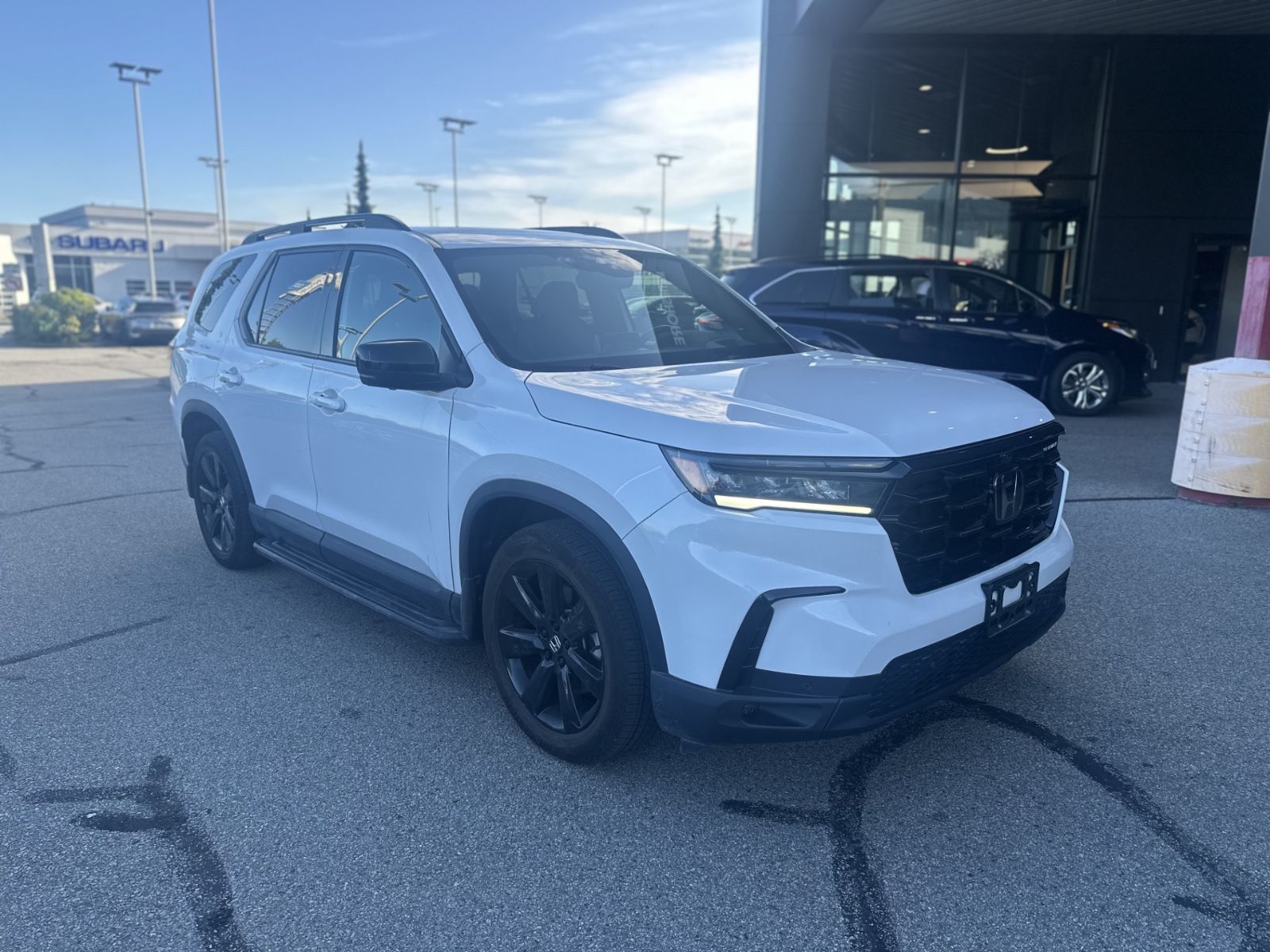 2023 Honda Pilot in North Vancouver, British Columbia