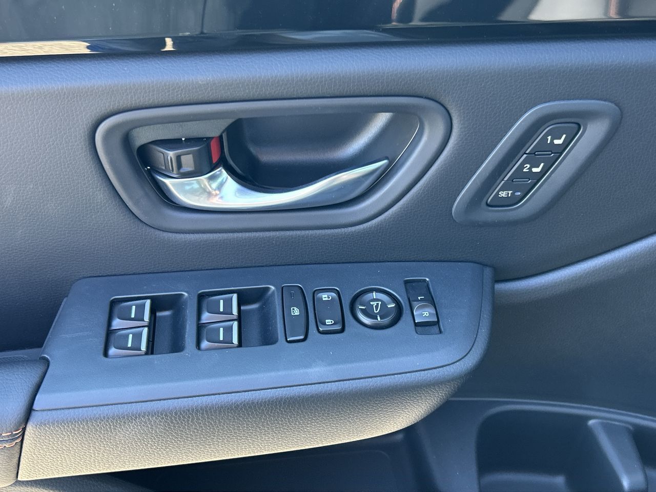 2025 Honda Pilot in North Vancouver, British Columbia