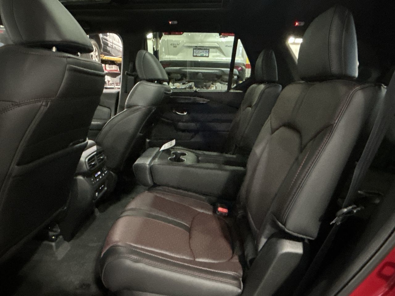 2025 Honda Pilot in North Vancouver, British Columbia