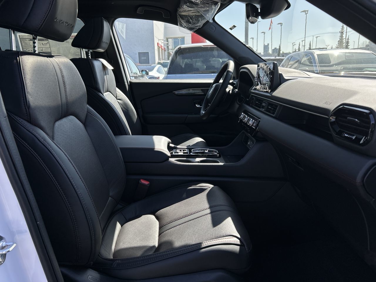 2025 Honda Pilot in North Vancouver, British Columbia