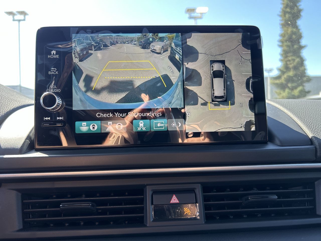 2025 Honda Pilot in North Vancouver, British Columbia