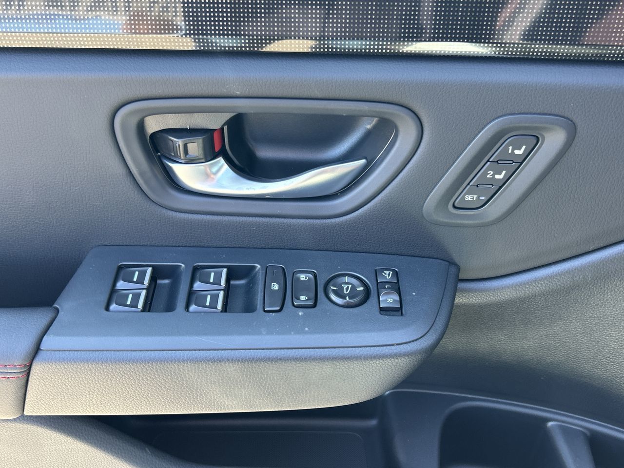 2025 Honda Pilot in North Vancouver, British Columbia