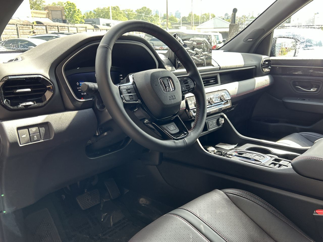 2025 Honda Pilot in North Vancouver, British Columbia