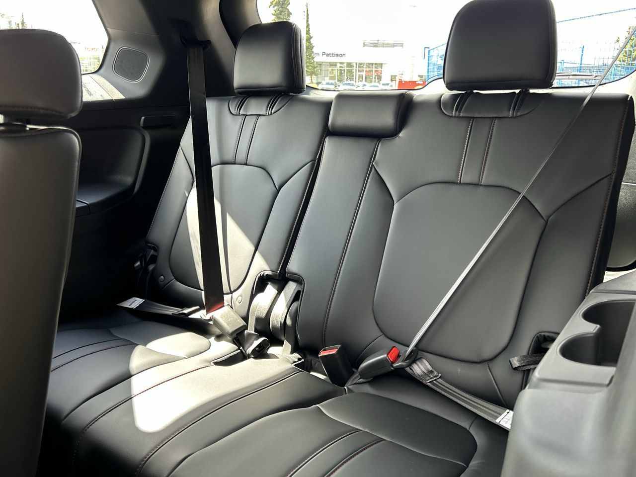 2025 Honda Pilot in North Vancouver, British Columbia