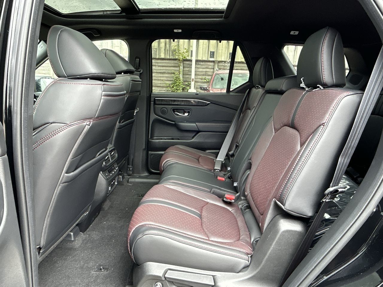 2025 Honda Pilot in North Vancouver, British Columbia