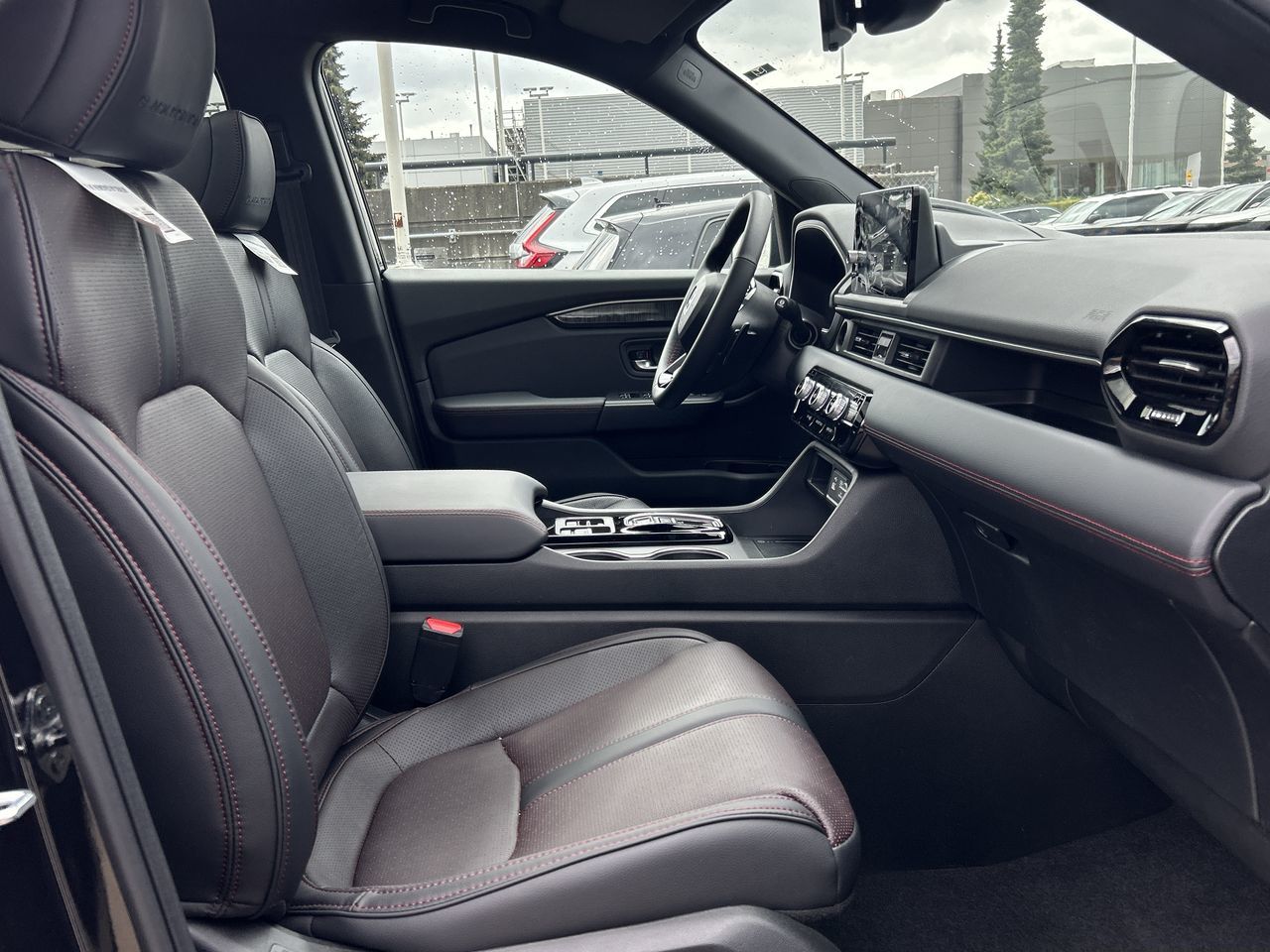 2025 Honda Pilot in North Vancouver, British Columbia