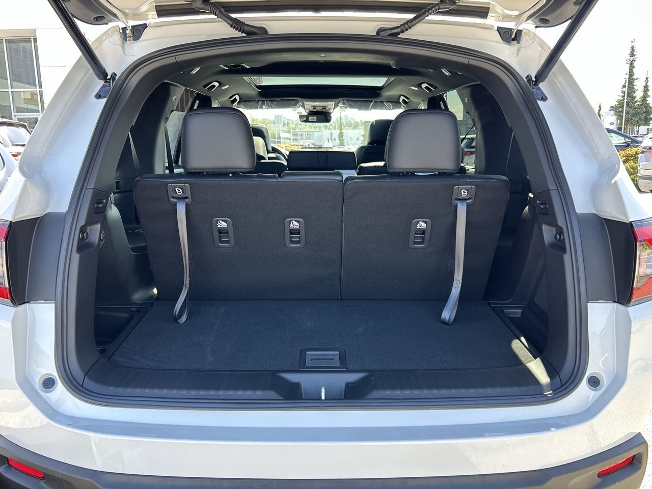 2025 Honda Pilot in North Vancouver, British Columbia