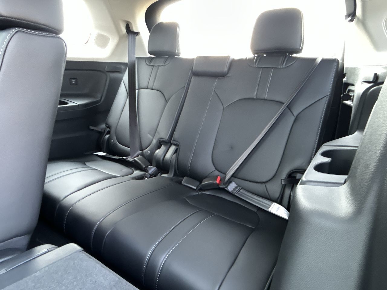 2025 Honda Pilot in North Vancouver, British Columbia