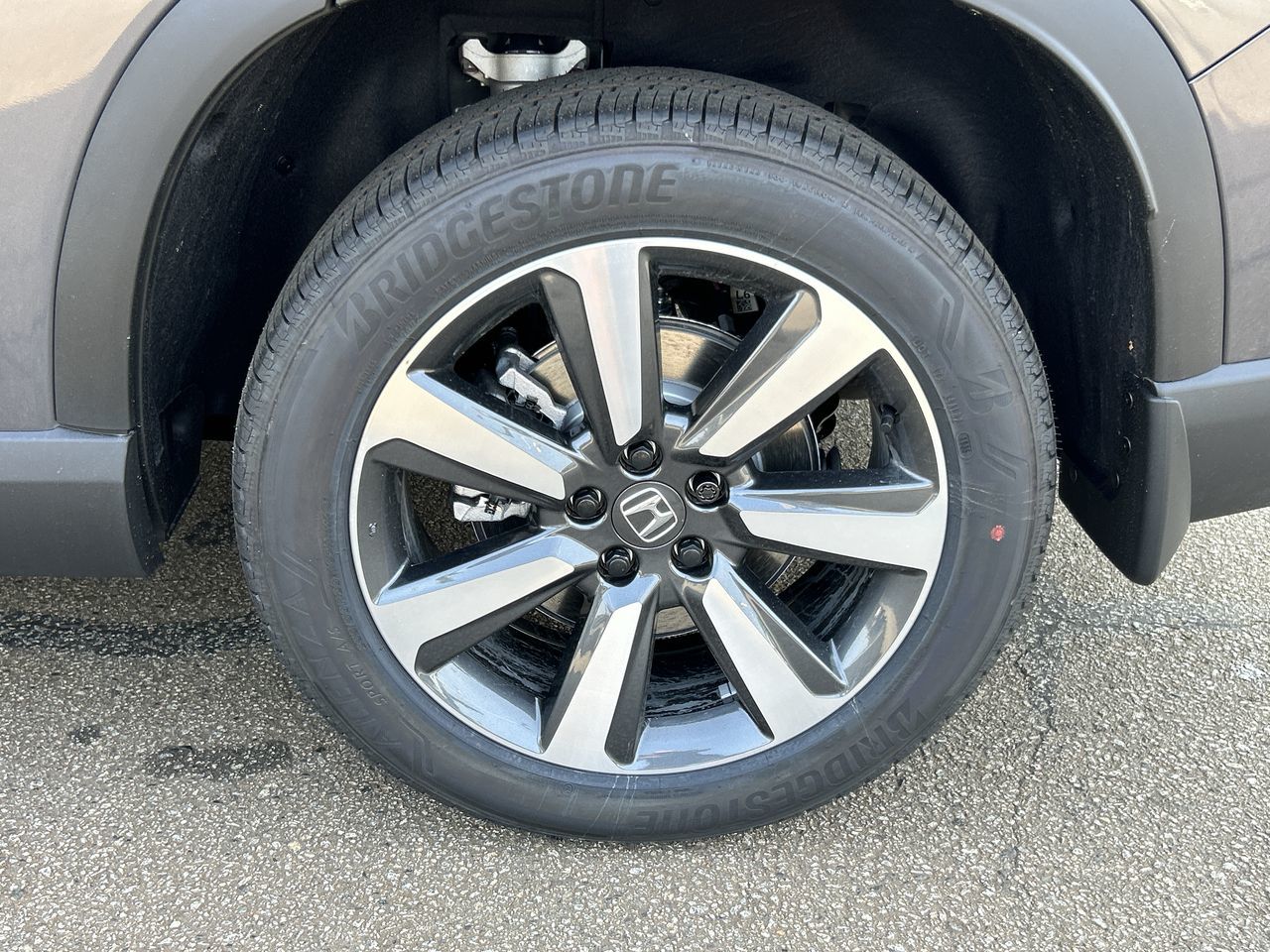2025 Honda Pilot in North Vancouver, British Columbia