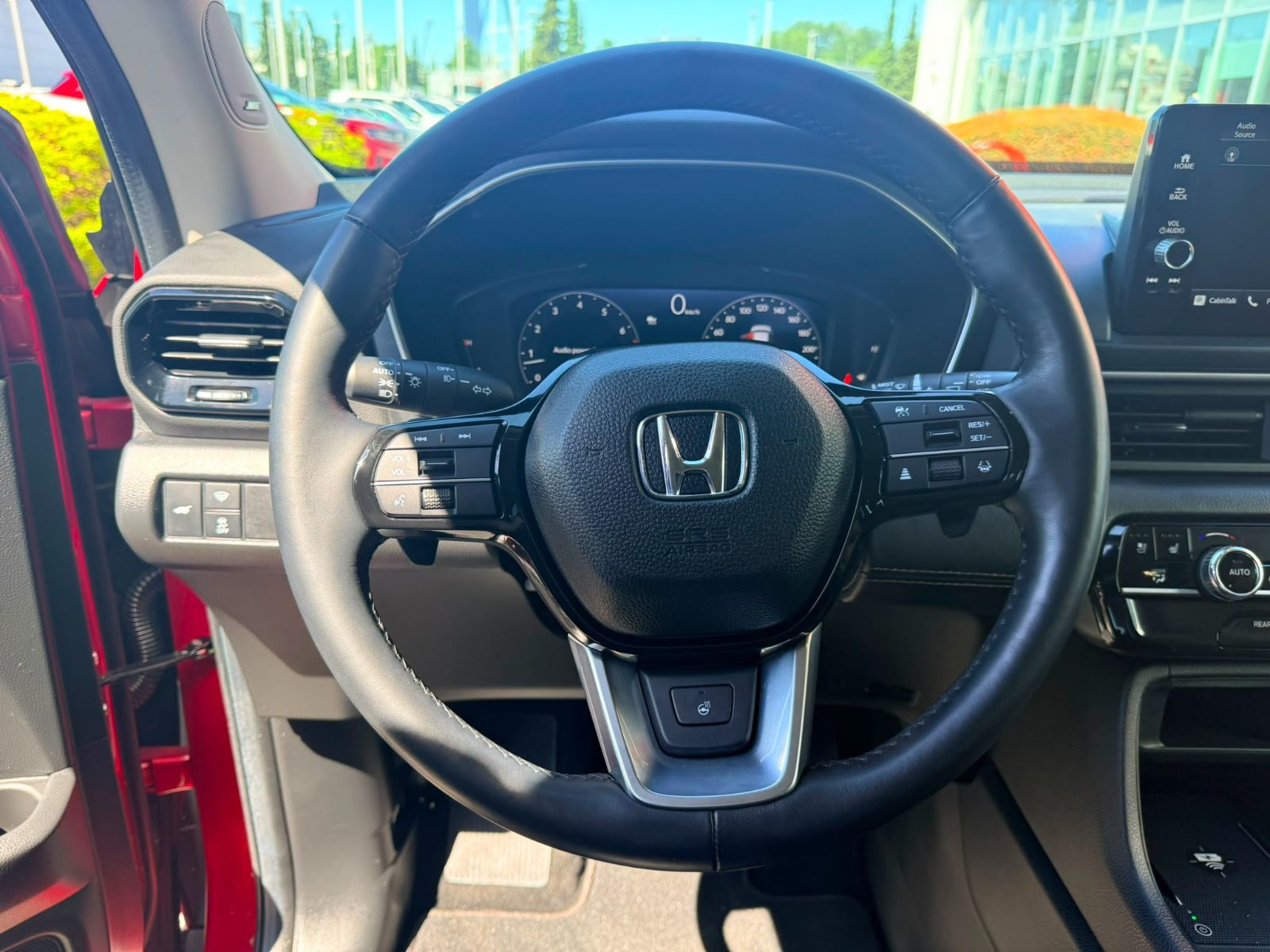2025 Honda Pilot in North Vancouver, British Columbia
