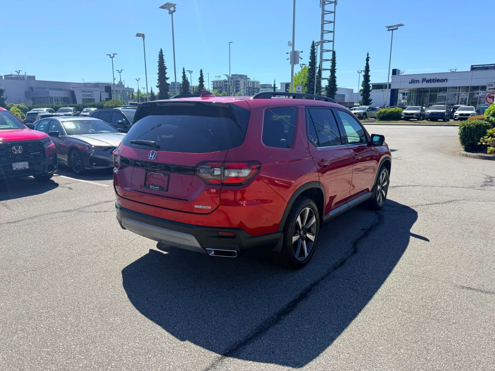 2025 Honda Pilot in North Vancouver, British Columbia