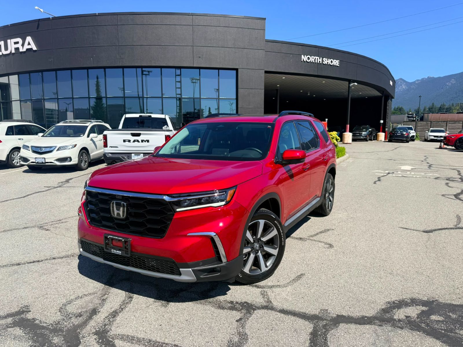 2025 Honda Pilot in North Vancouver, British Columbia