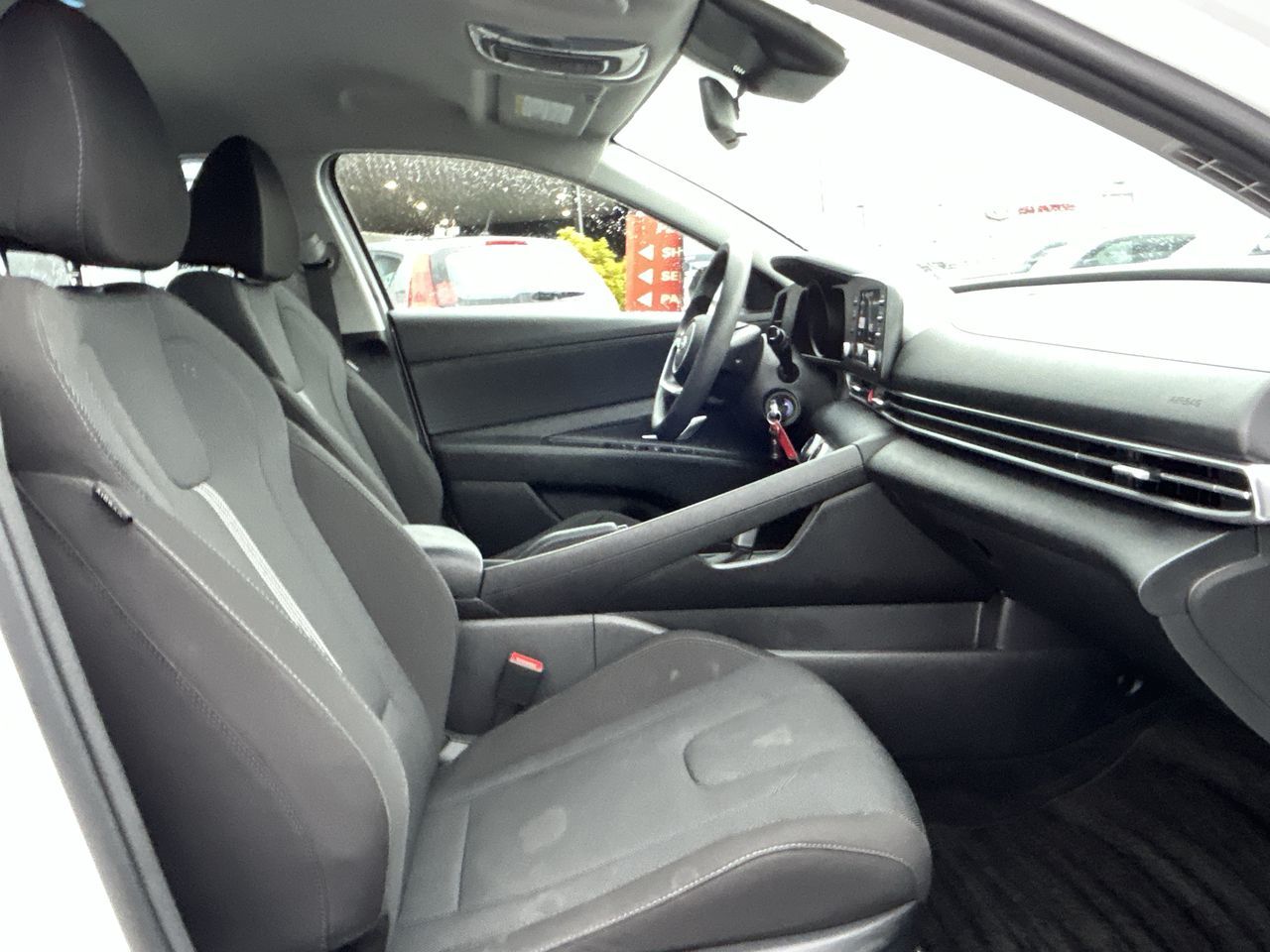 2023 Hyundai Elantra Sedan