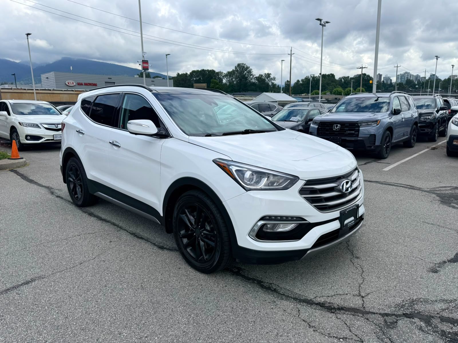 2017  Santa Fe Sport