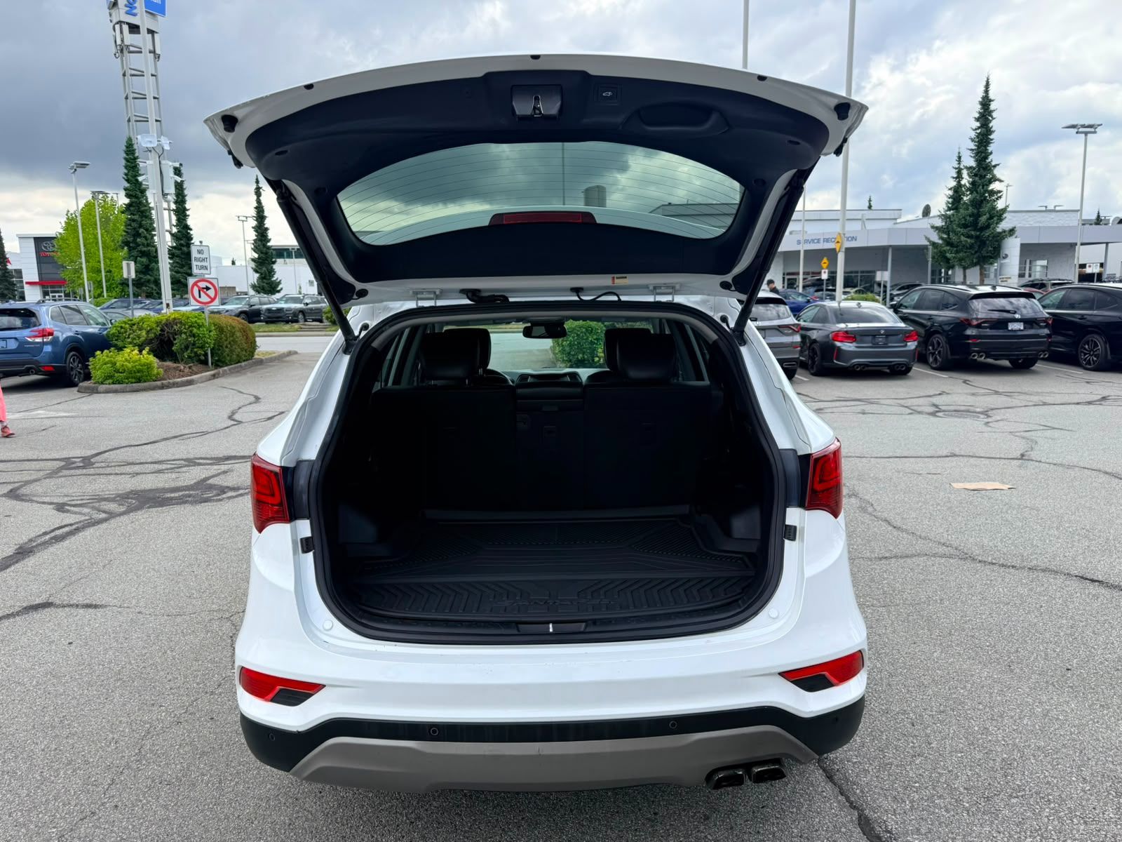 2017  Santa Fe Sport