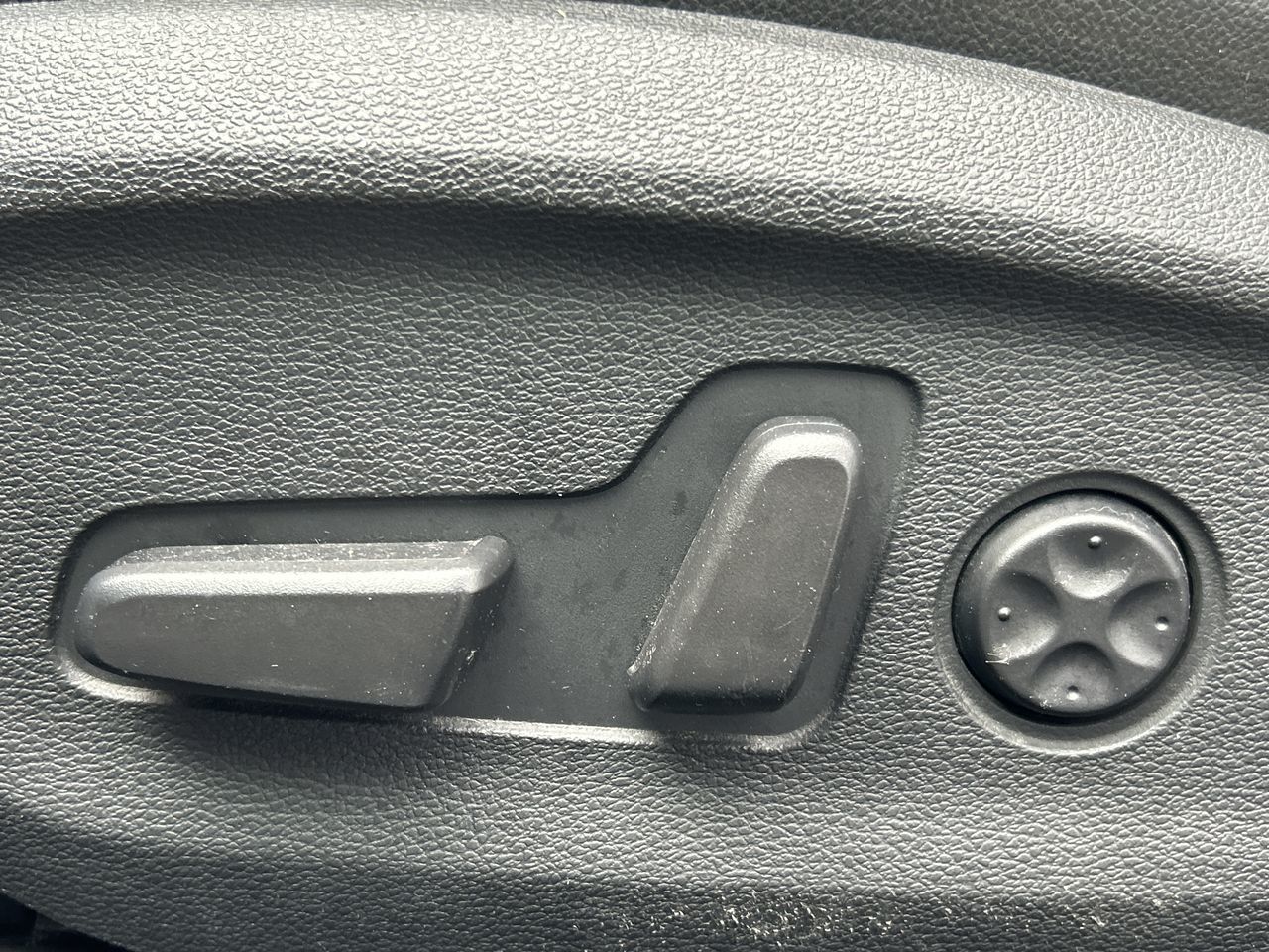 2015 Hyundai Sonata in North Vancouver, British Columbia