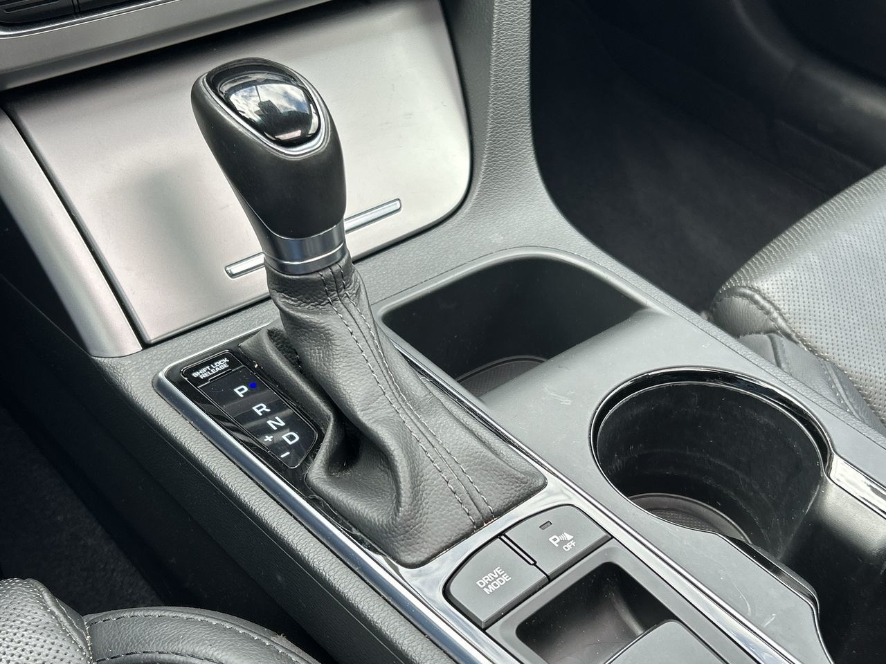 2015 Hyundai Sonata in North Vancouver, British Columbia