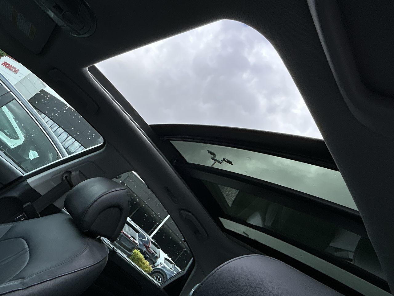 2015 Hyundai Sonata in North Vancouver, British Columbia