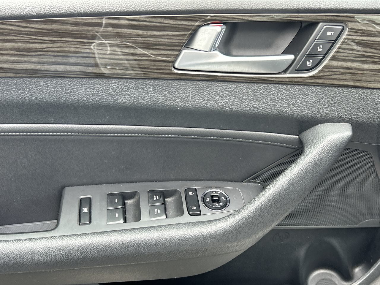 2015 Hyundai Sonata in North Vancouver, British Columbia