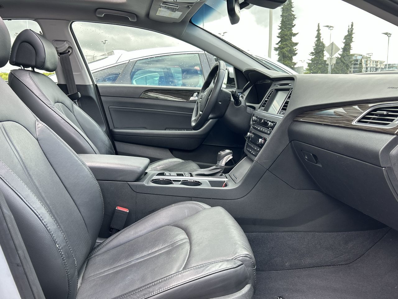 2015 Hyundai Sonata in North Vancouver, British Columbia