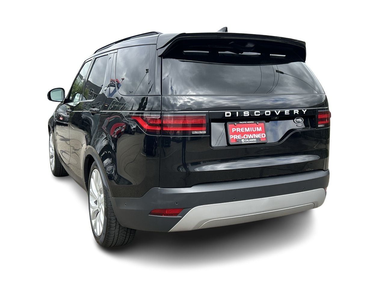 2023 Land Rover Discovery in North Vancouver, British Columbia