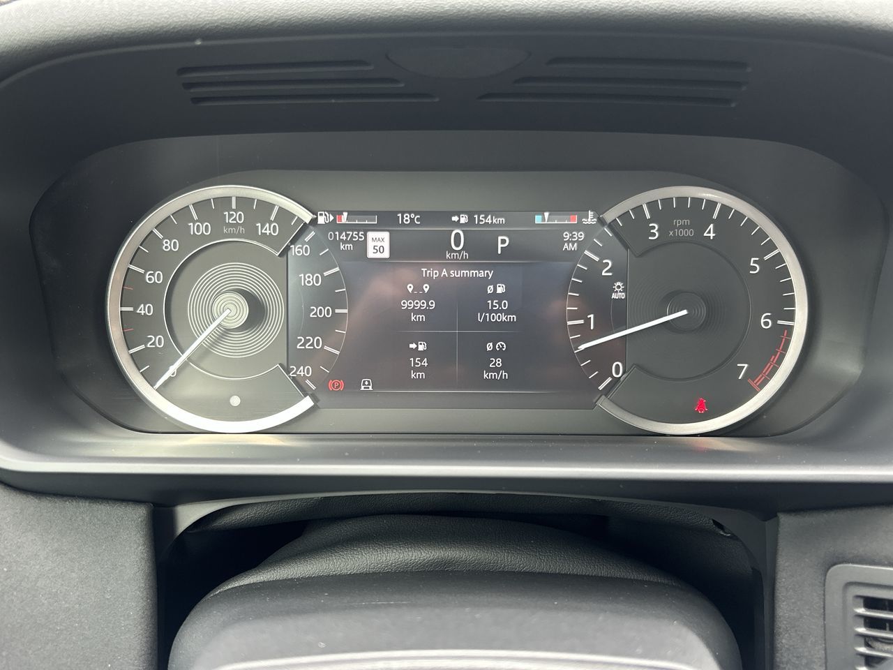 2023 Land Rover Discovery in North Vancouver, British Columbia