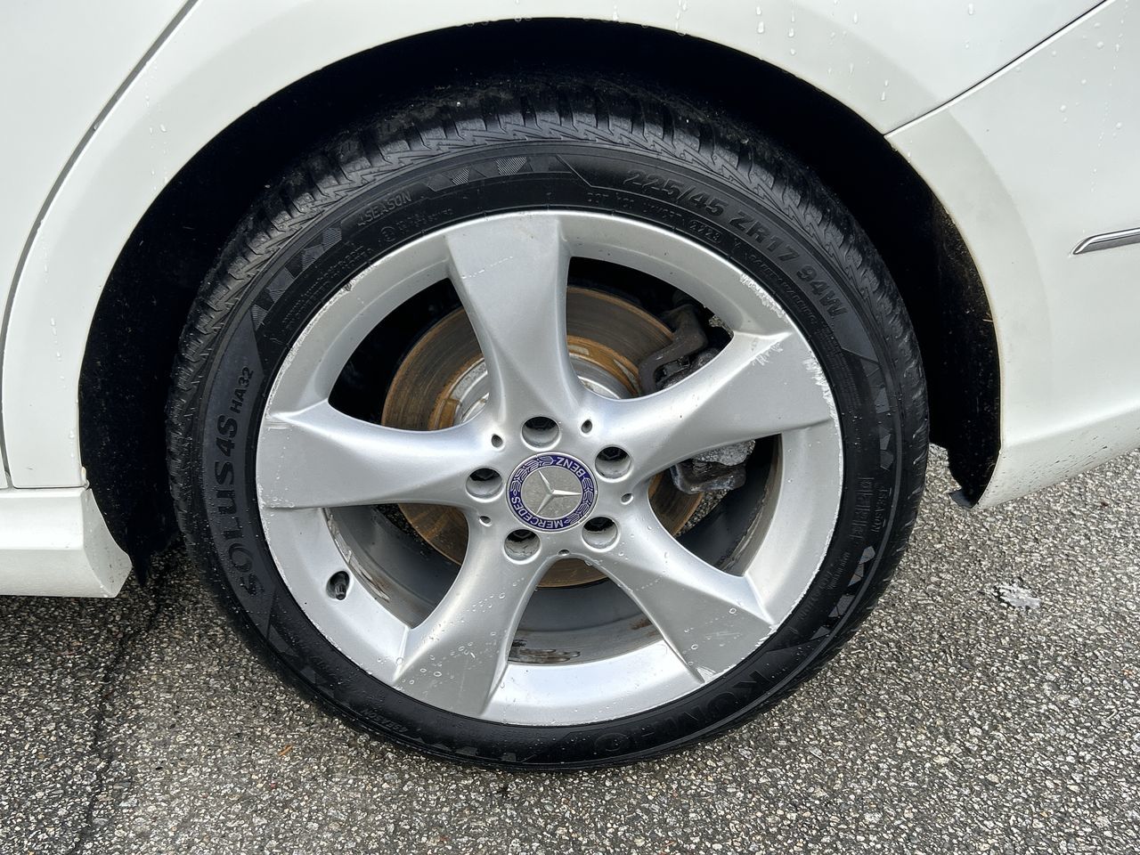 2014 Mercedes-Benz B250 in North Vancouver, British Columbia