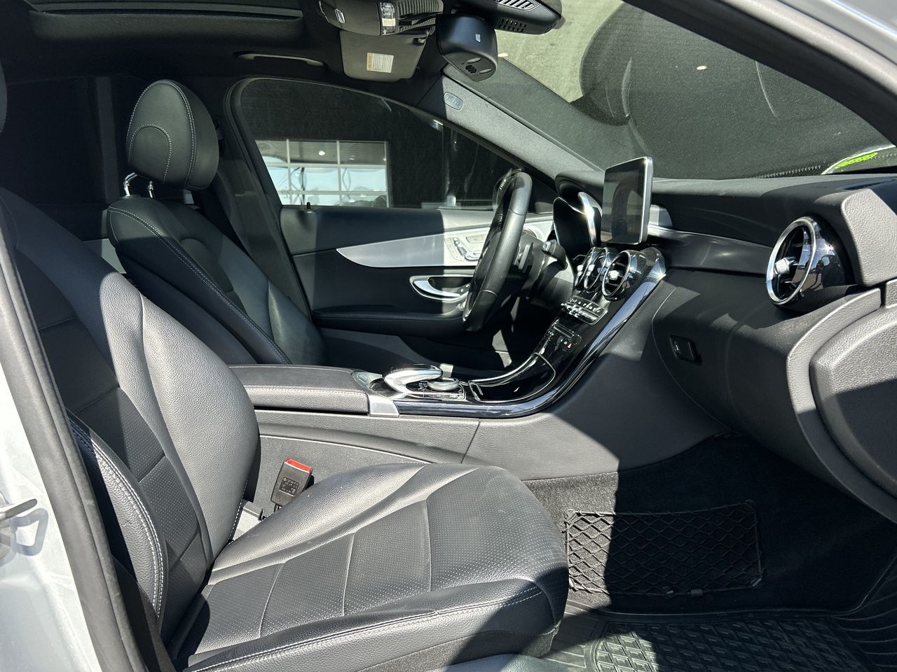 Mercedes-Benz C300  2017 à North Vancouver, Colombie-Britannique