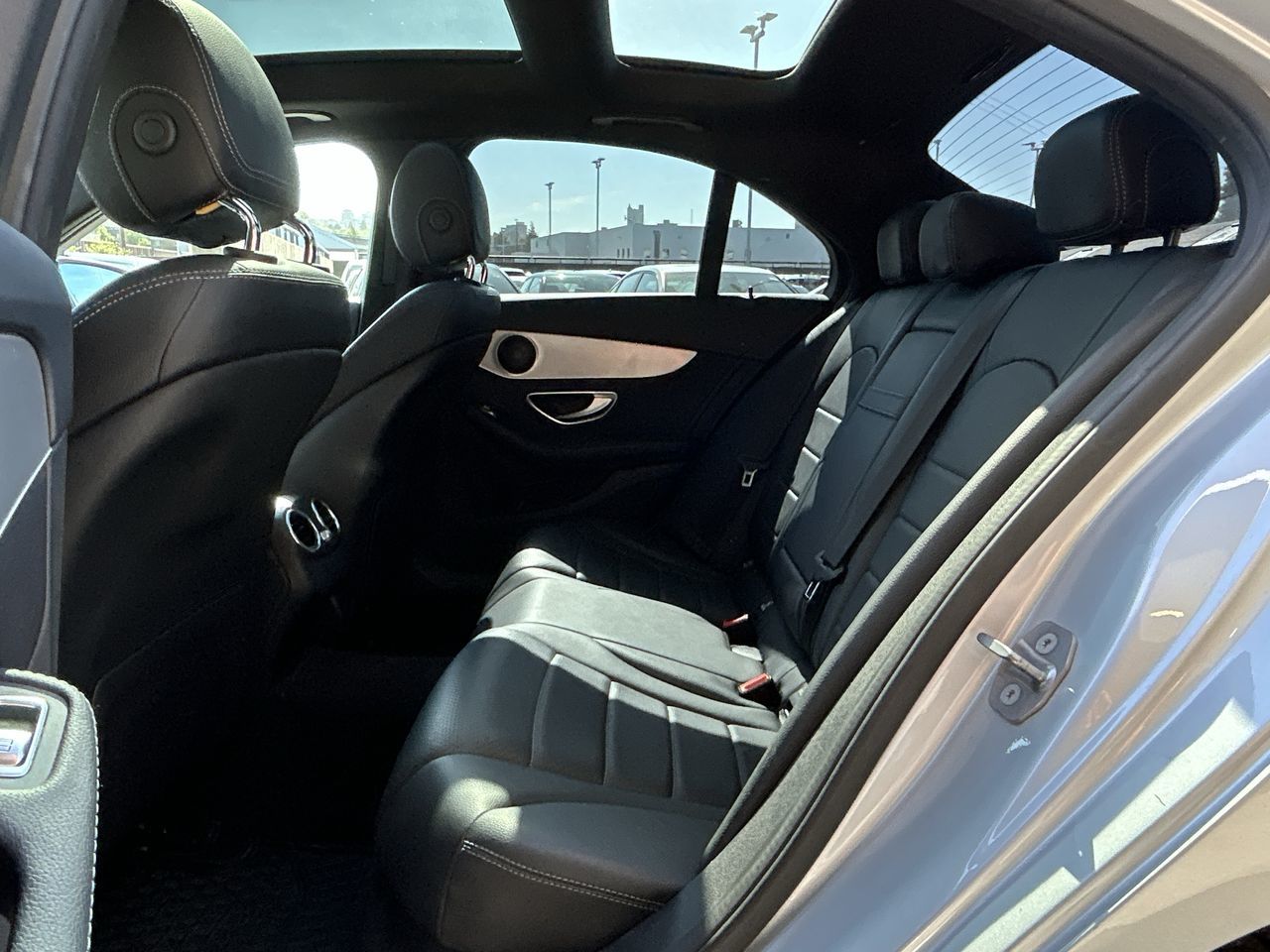 Mercedes-Benz C300  2017 à North Vancouver, Colombie-Britannique