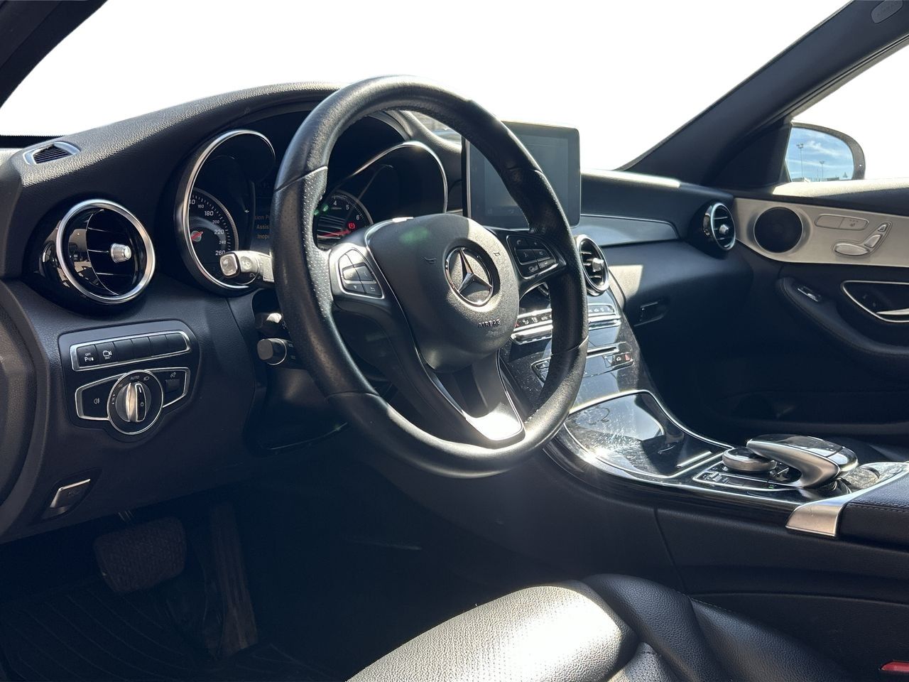 Mercedes-Benz C300  2017 à North Vancouver, Colombie-Britannique